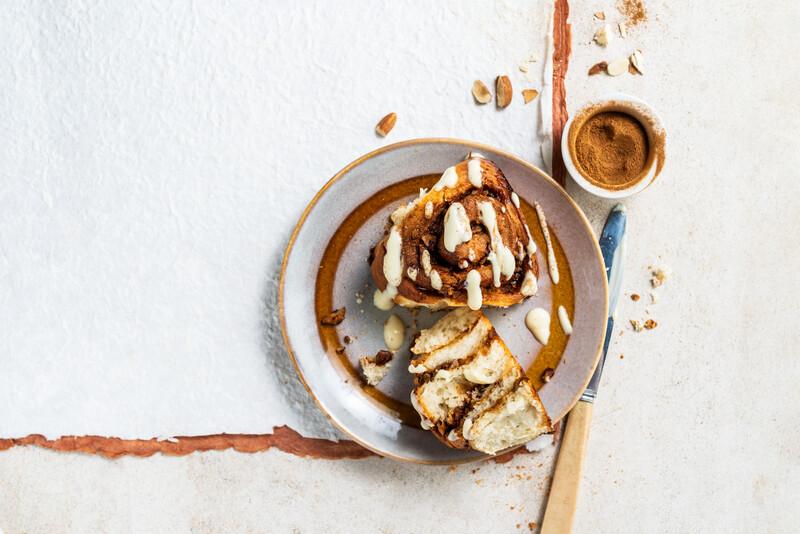 Rulouri aromate cu scortișoară și vanilie