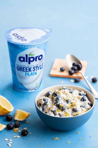 Lemon and Blueberry Overnight Oats