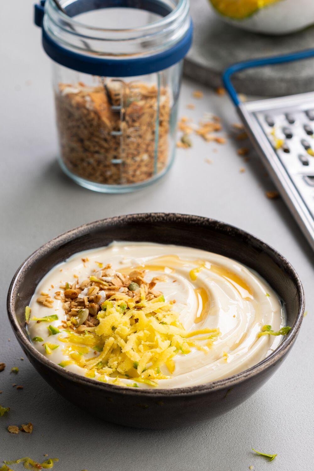 Mango protein frukost bowl