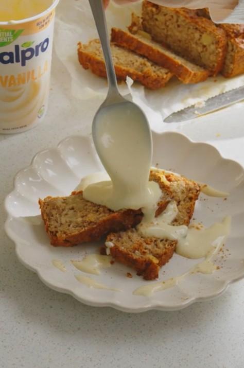 Apple vanilla cake