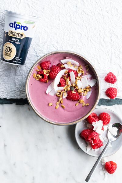 Vaniljevo-malinova smoothie skleda